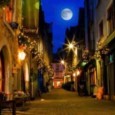 戈尔韦Latin Quarter Luxury公寓 外观 照片